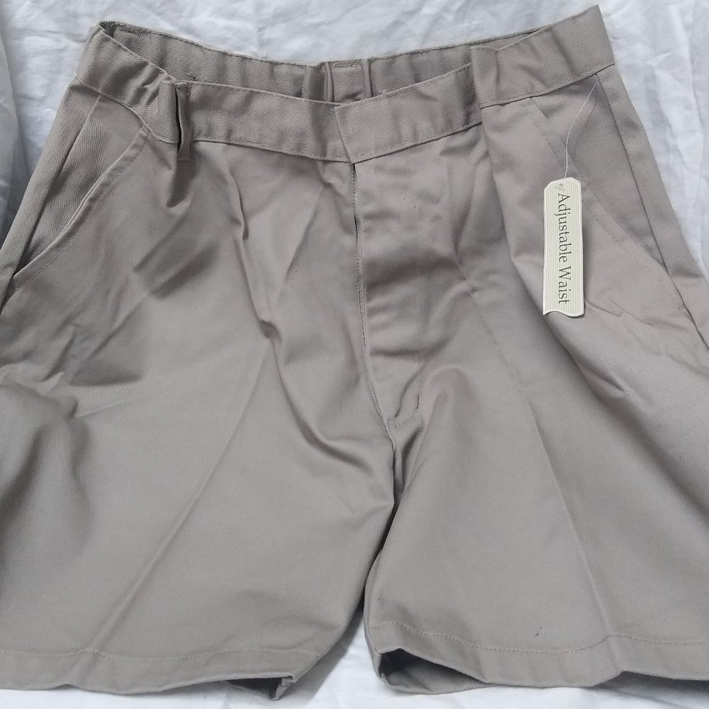 Cambridge Classics Khaki Men's Shorts Adjustable Waist 29 - 33 Clasp Zipper 20.5